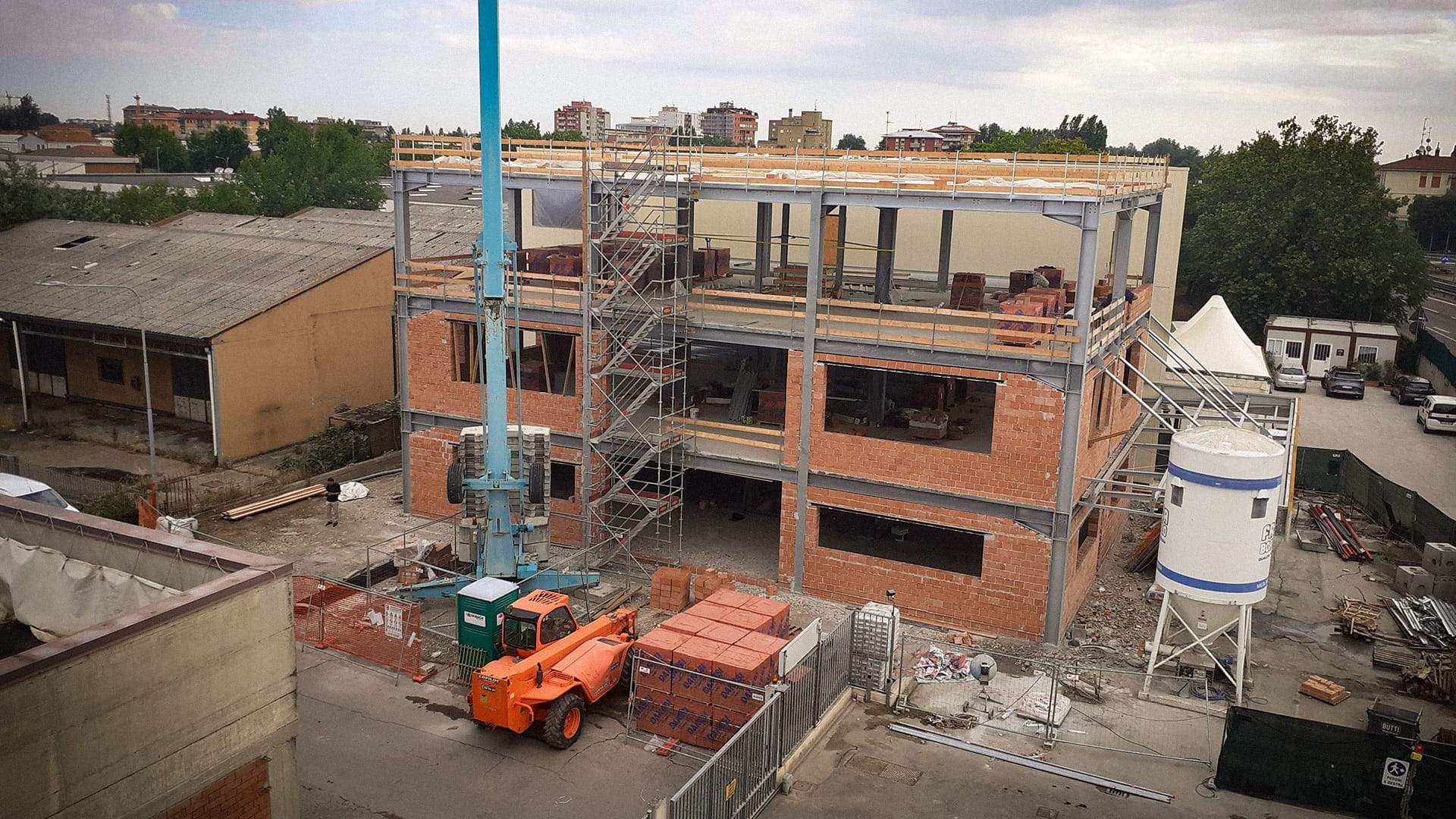 Zeta Service nuova costruzione a Modena - edilizia industriale - ricostruire